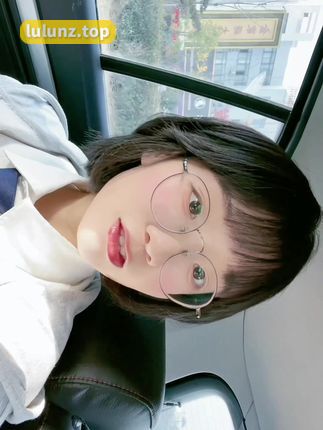 胜利的小生活微密圈王合集图片视频打包下载，（精心整理）