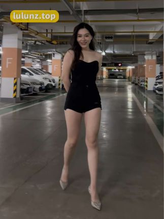 了解铁锤姐姐微密圈背后的故事，震撼人心