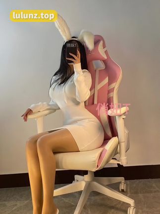 俏妞qiaoniuTT微密写真大作鉴赏图片合集