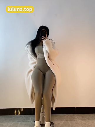 俏妞t圈内图片获取攻略，获取她在T圈内的图片的途径