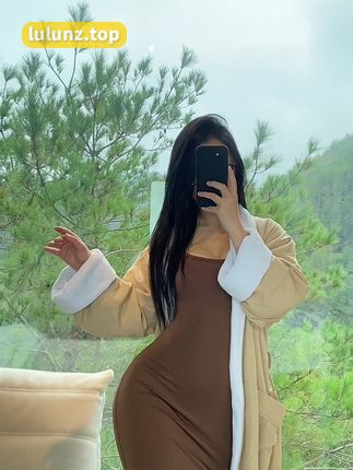 俏妞qiaoniuTT微密圈的美丽风采，尽在其中