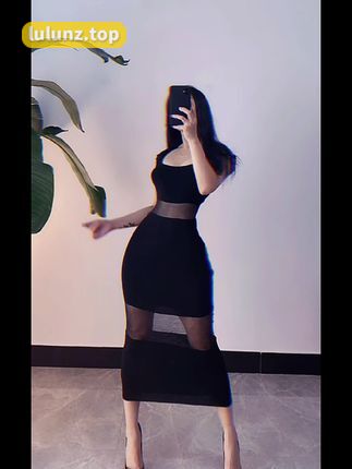 俏妞qiaoniuTT微密圈写真图集，全方位展示魅力