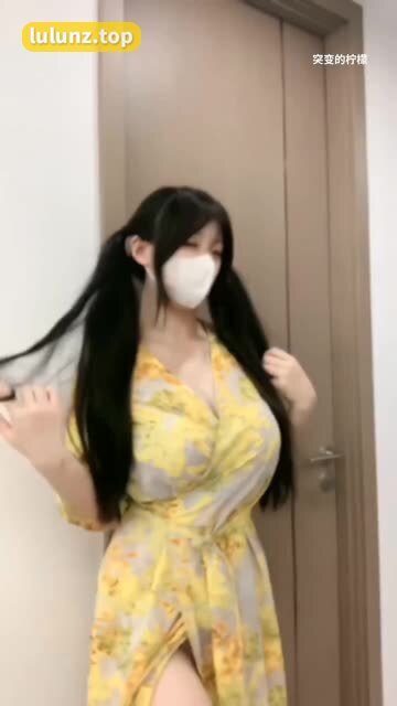 突变的柠檬是不是网黄是什么梗，揭秘柠檬微密圈真相