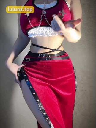 乙醇子呀微密圈私人定制浴室淋浴视频，火爆资源分享