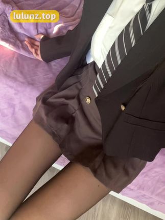 抖音刘雅萌微密圈收费写真评测，值得购买吗？