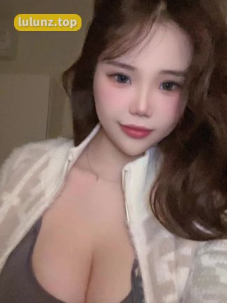 安妮_yoo微密圈付费作品，独家定制尽享特权