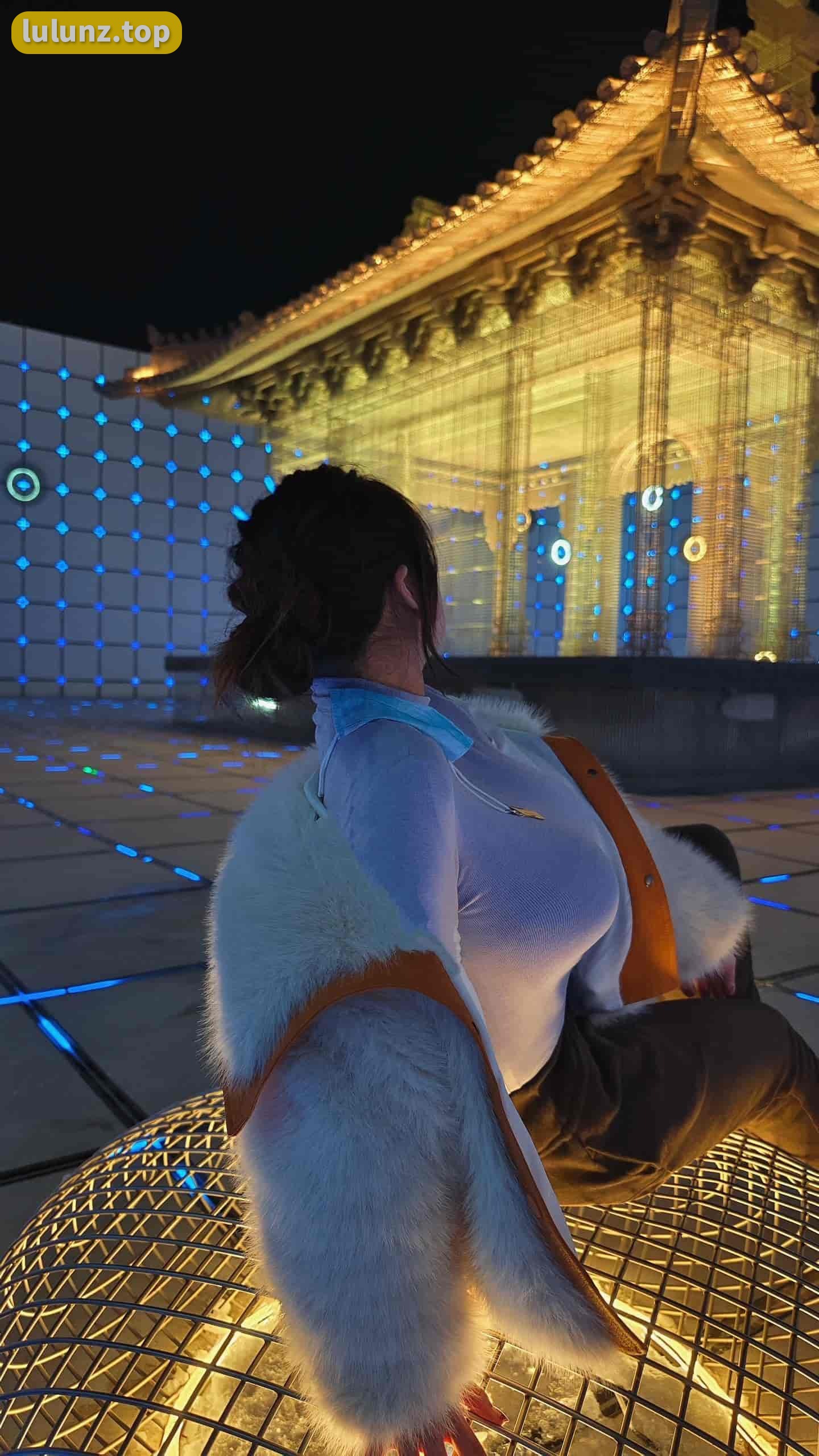 水蜜桃米米微密圈写真美图鉴赏，尽情欣赏美的风采