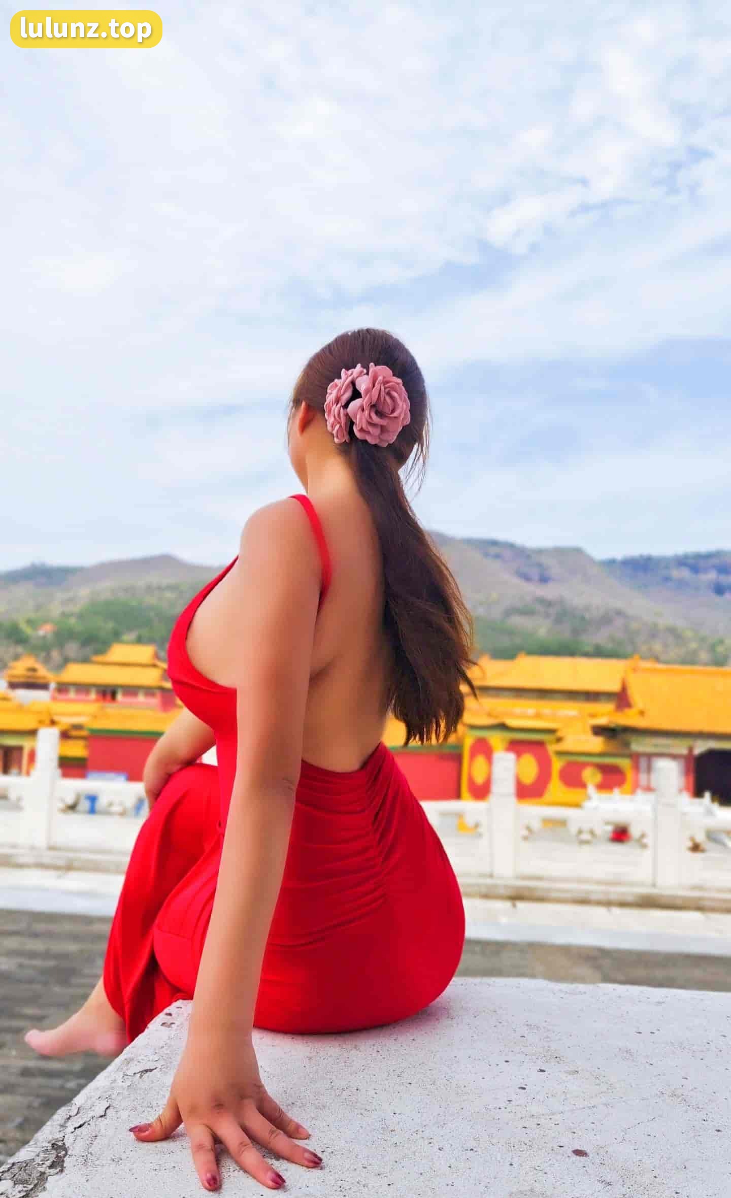 水蜜桃米米微密圈写真合集下载，畅享无限精彩