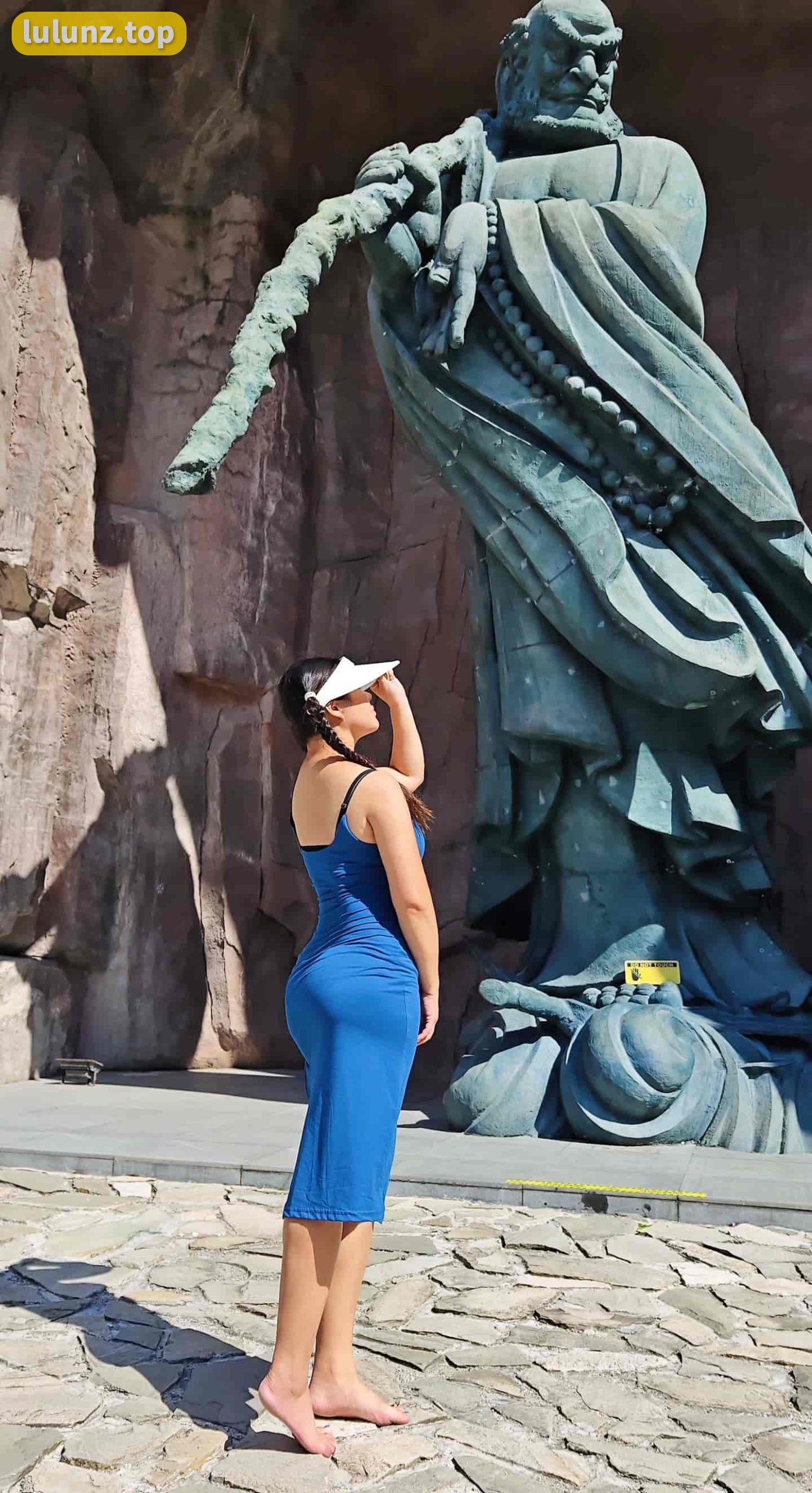 水蜜桃米米微密圈最新视频赏析，带您领略不一样的美