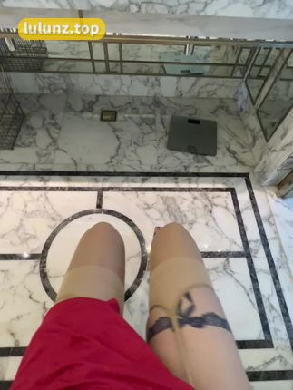 迷人的五姨太微密圈收费资源解读，值得购买吗？