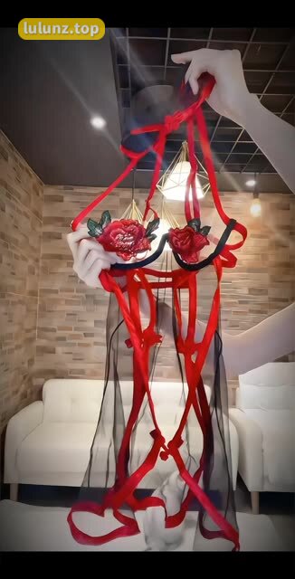 晚安小奶瑶微密圈付费作品推荐，精彩内容一网打尽