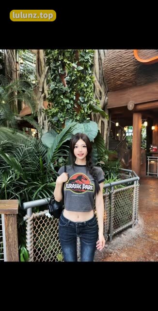 陈妮妮UNI的维密圈照片曝光,光彩夺目的视觉盛宴