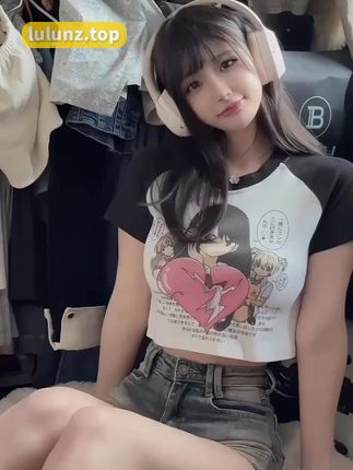 陈妮妮UNI的活跃平台，探索她的线上足迹