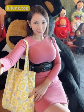 小厨娘美食记微密圈最新更新，不容错过的精彩内容