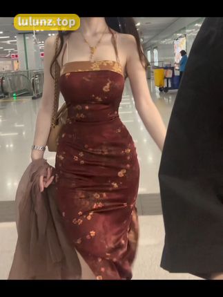 肚脐小师妹微密圈付费作品解读，探寻网红的创作之美