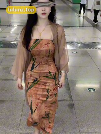 肚脐小师妹微密圈背后的故事，探寻网红的内心世界