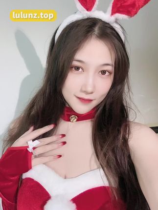 可可西yyy微密圈尺度大曝光，挑战极限展现真我