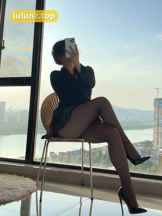 安妮-yoo微密圈的视觉盛宴，一场别开生面的视听盛宴