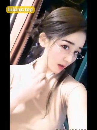 猪饲料ya微密圈精选魅力写真作品，性感魅力绚丽多彩照片视频双重呈现