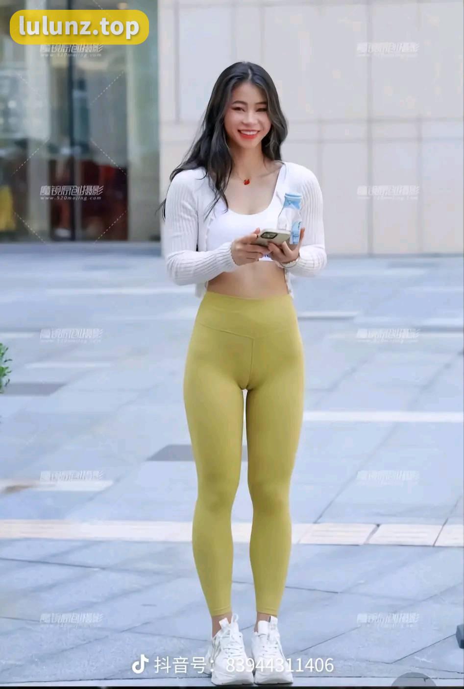 猪饲料ya微密圈奢华写真专辑，尽显风采魅力十足视觉盛宴感官享受