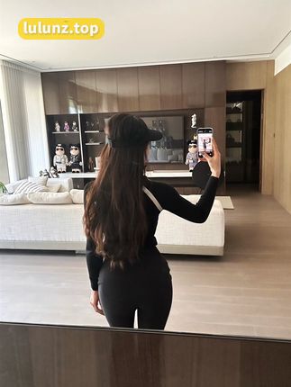 金希儿微密圈视频欣赏，健身达人的生活一角