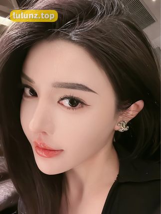 金希儿，健身女神微密圈视图集锦，完美展现性感曲线