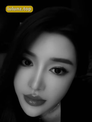 ii金希儿图包视频最新合集下载，全方位展示健身魅力