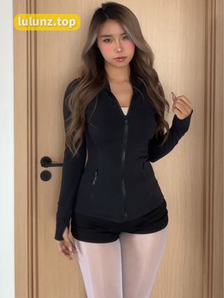 UP主黑饱宝微密圈图片大全，满足你所有幻想