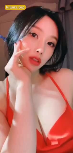 童小芯微密62W粉丝网红微密圈收费流出，VIP特权任您畅享