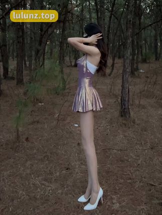 深山女神小蒋姐姐微密圈图片，探索网红的别样魅力