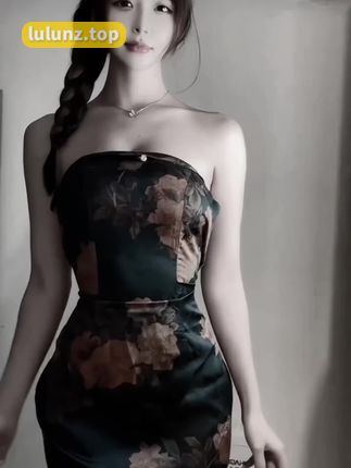 【微密圈】21套妮是老虎(陈妮妮UNI)合集,网红作品的全方位概览