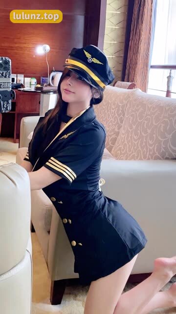 尊贵品味奔跑的晶骡儿微密圈私密视图系列，尽显风情引人瞩目