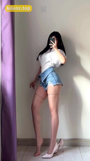 全新发布姐姐Lalion微密圈视图合集，目不暇接的视觉盛宴