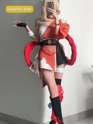 抖音女刺客儿微密WEME圈封面写真，美轮美奂尽显风采