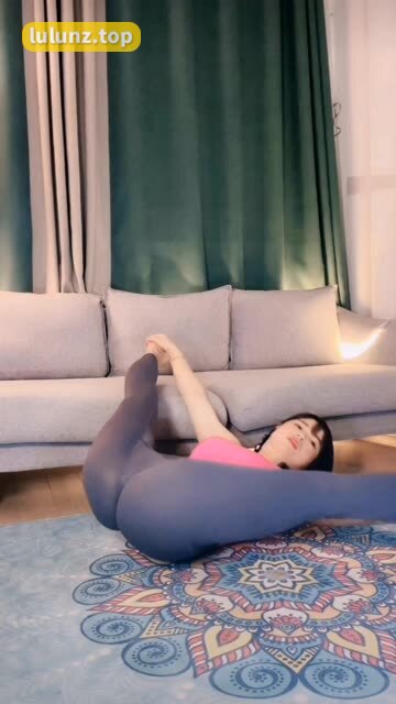 抖音小艾根本吃不饱微密圈合集，最新内容汇总