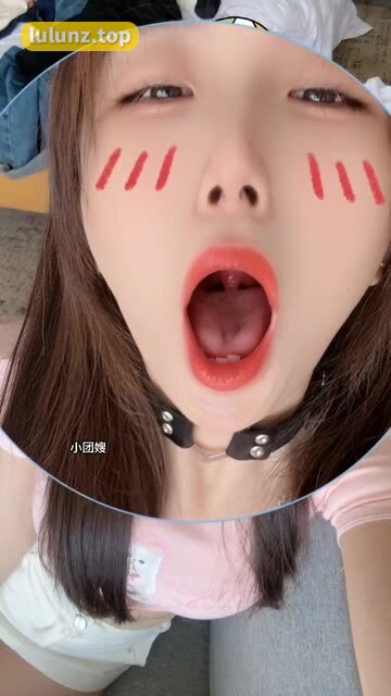 抖音小艾根本吃不饱微密圈双马尾，可爱与性感的碰撞