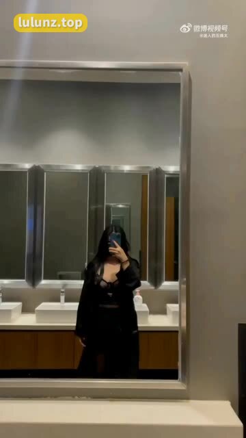 迷人的五姨太密圈写真合集资源打包下载，完整图集