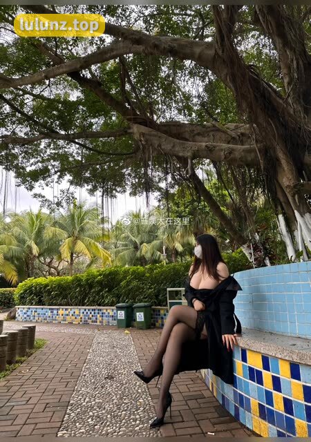 本网首发迷人的五姨太-微密圈高清原图，独家发布