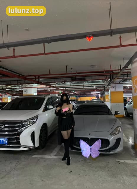 迷人的五姨太-微密圈美图集，完整下载