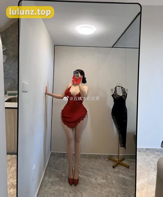 【微密圈】迷人的五姨太一起度假吗，最新分享