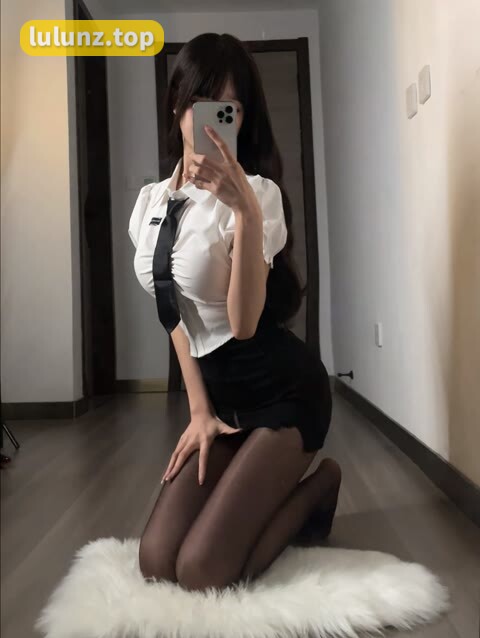 张思允Nice微密圈女警写真合集，制服系列写真