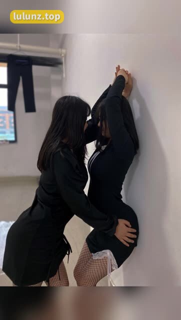 秀人模特张思允Nice01，微密圈视图11合集，高质量写真下载