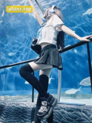 如何看待抖音网红可爱嘉的秘密微密圈资源，热门话题