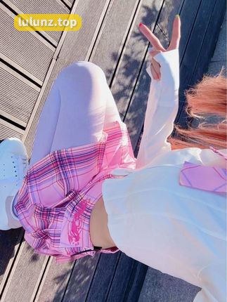 嘉嘉今天要早睡微博图片来袭，可爱嘉的秘密美图欣赏