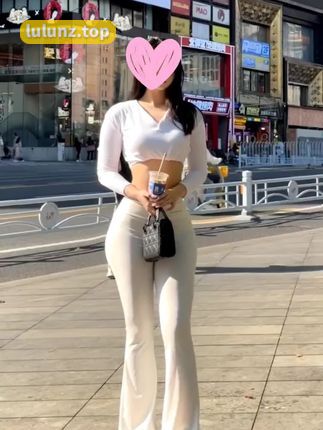 抖音网红文茜_微密圈_前凸后翘马甲线很好看（高清写真分享）