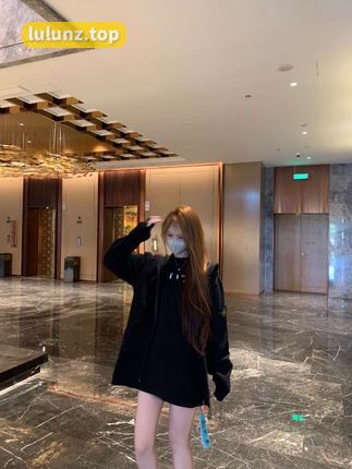 hh0neyy微密004期图集分享（下载最新hh0neyy004期全集）