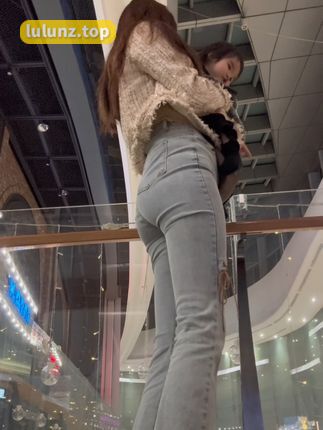 抖音甜子兔微密圈图片欣赏，感受她的甜美魅力