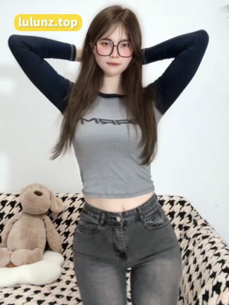 抖音甜子兔微密圈图片欣赏，感受她的甜美魅力