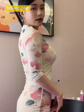 抖音网红奶雯微密圈觅圈资源汇总，充分享受清纯与诱惑的双重魅力