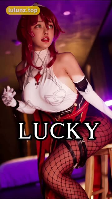 于芷晴微密圈新图，纯欲风翘臀小白兔